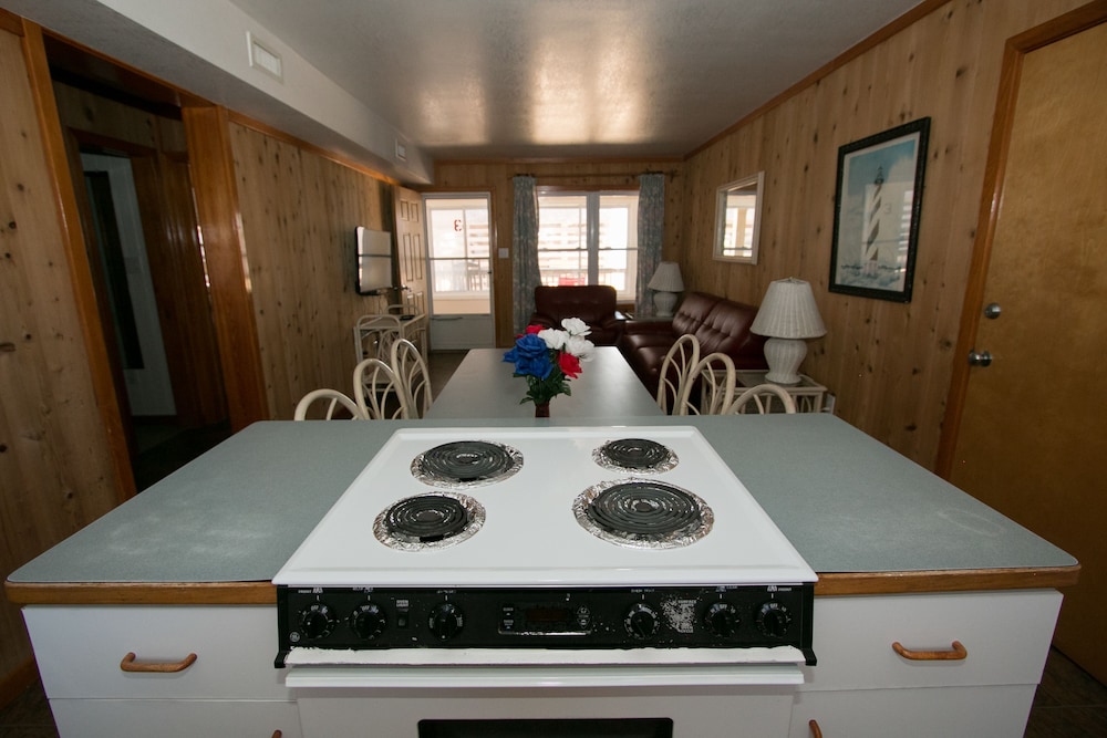 Outer Banks Motel - photo 27