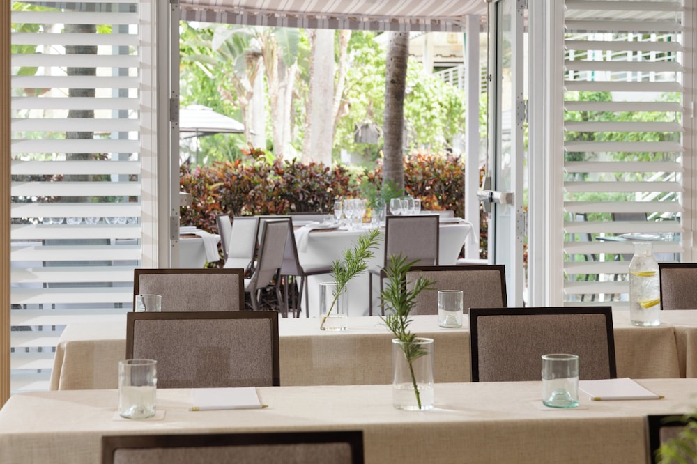 Kimpton Surfcomber Hotel by IHG - photo 97