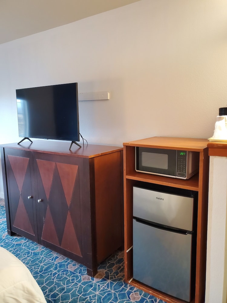 Omak Inn - photo 10