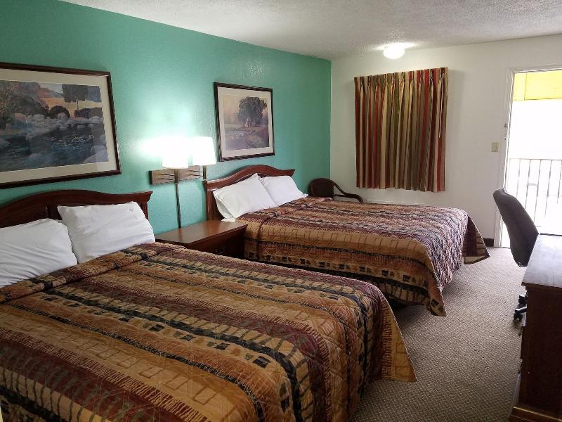 Indysouth western inn - photo 12