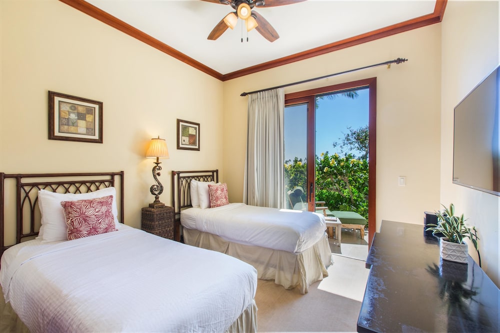 Three bedroom Villas at Ko Olina Beach Villas Resort - photo 7