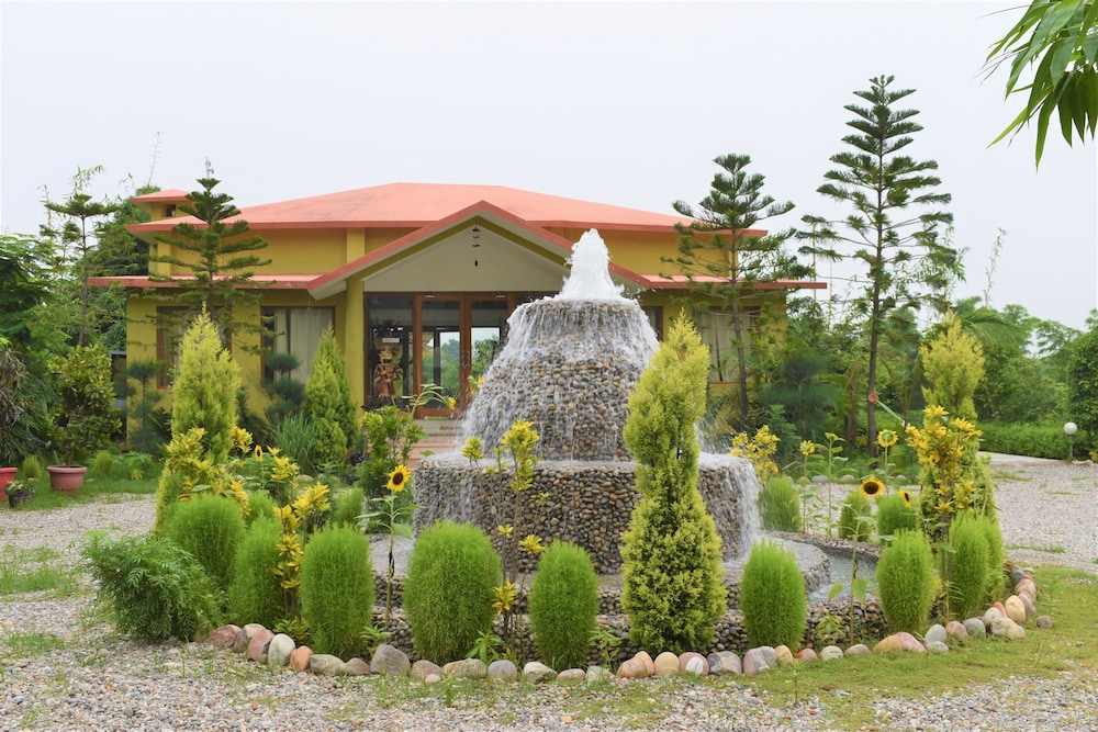 Aura Corbett Resort in Ramnagar, India