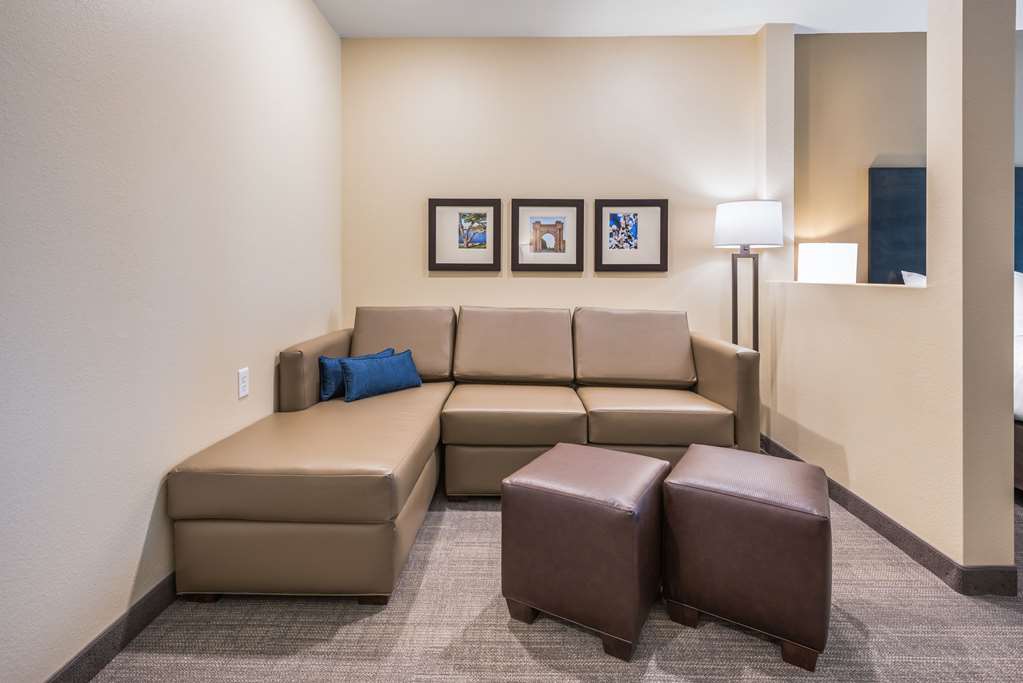 Comfort Suites Marysville Columbus Northwest - photo 28