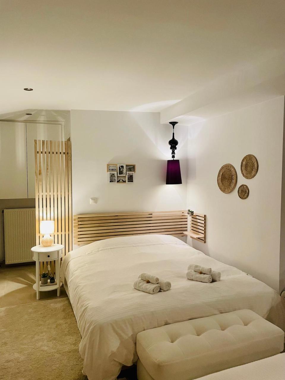 Sea View Luxury Studio Palaio Faliro — 4-Star Luxury Hotel in Palaio Faliro, Greece