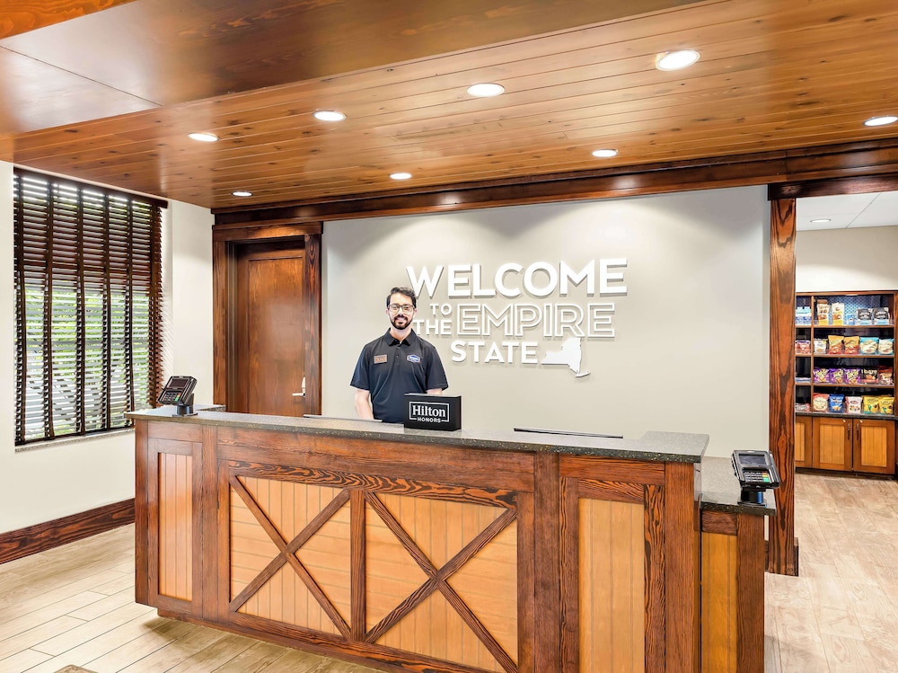 Hampton Inn & Suites Lake Placid - photo 3