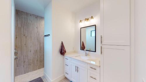 117 South Heathwood Drive - photo 16
