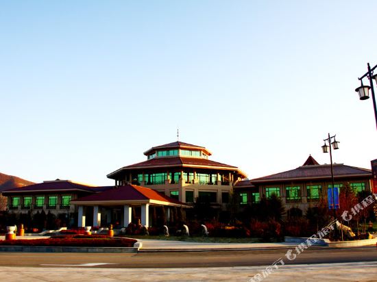 Tanghe Hot Spring Holiday Hotel in Liaoyang, People's Republic of China