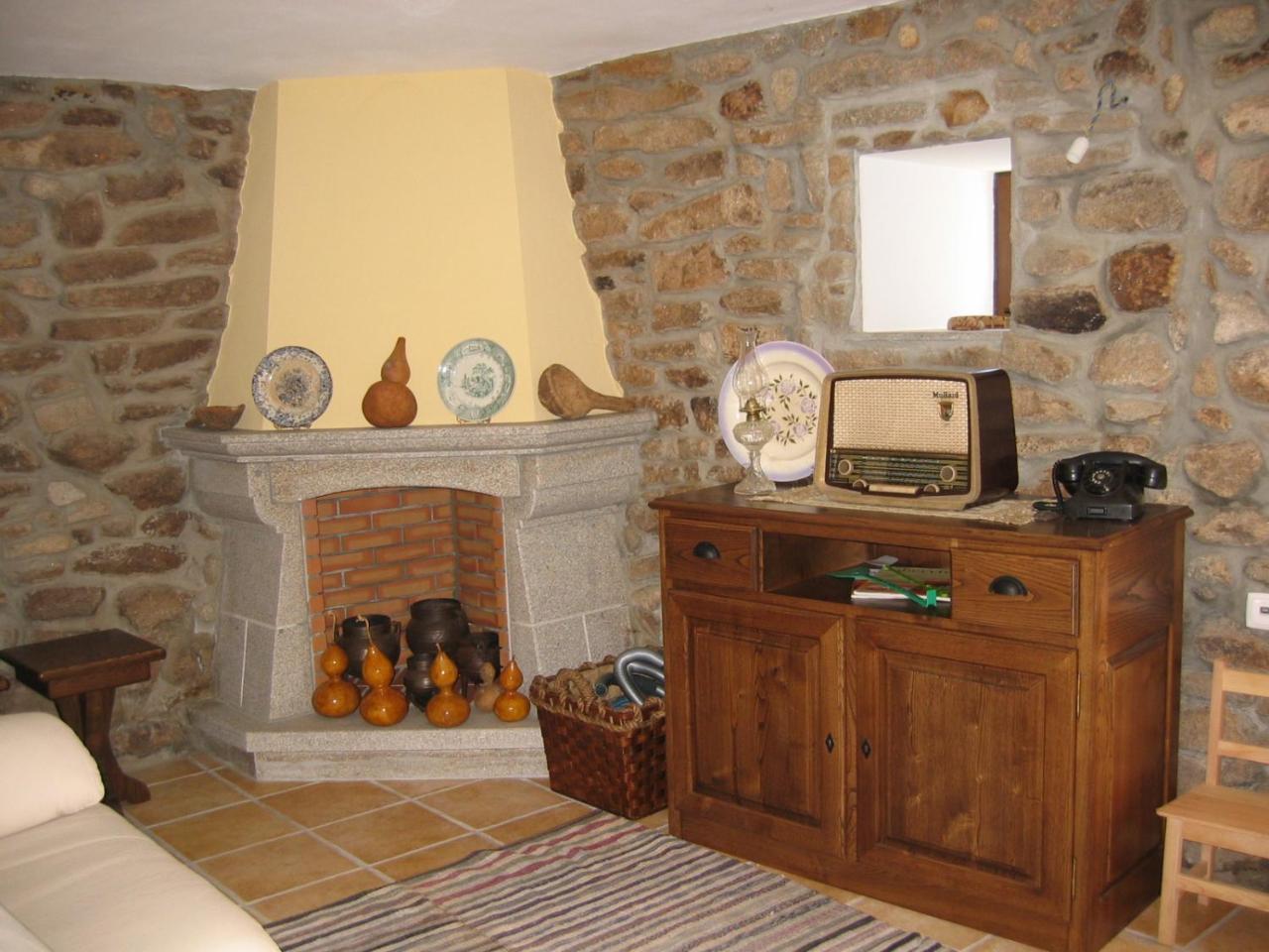 Rustica Para Ferias — hotel in Mirandela