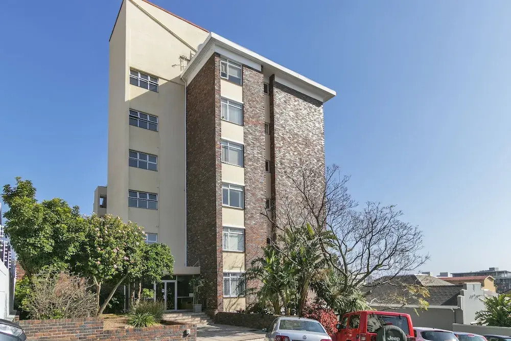 Sandy Lodge 201 — 4-Star Luxury Hotel in Cape Town, South Africa