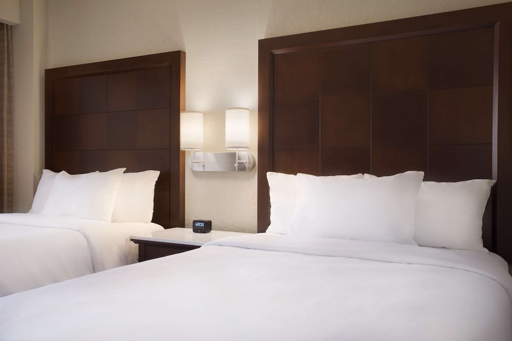 Embassy Suites by Hilton San Antonio Airport - photo 7
