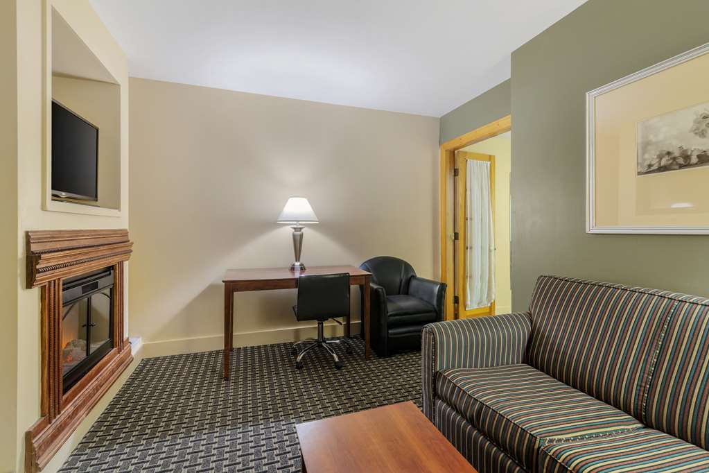 Best Western Plus Brunswick Bath - photo 35