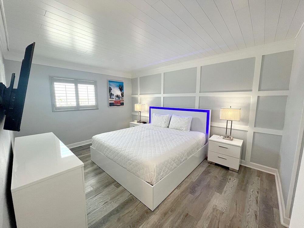 Lani Kai Island Resort - photo 13