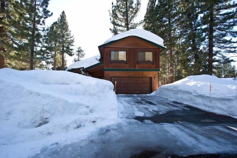 2485 Tepee Ct. - photo 3