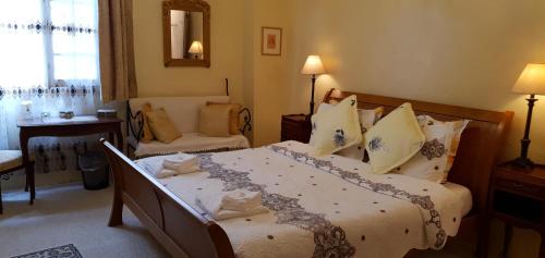 La Porte Bleue — hotel in Caussade