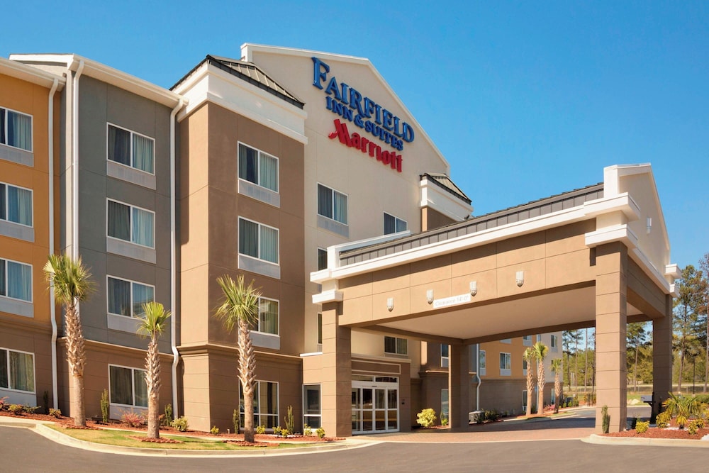 Fairfield Inn and Suites by Marriott Columbia - photo 21