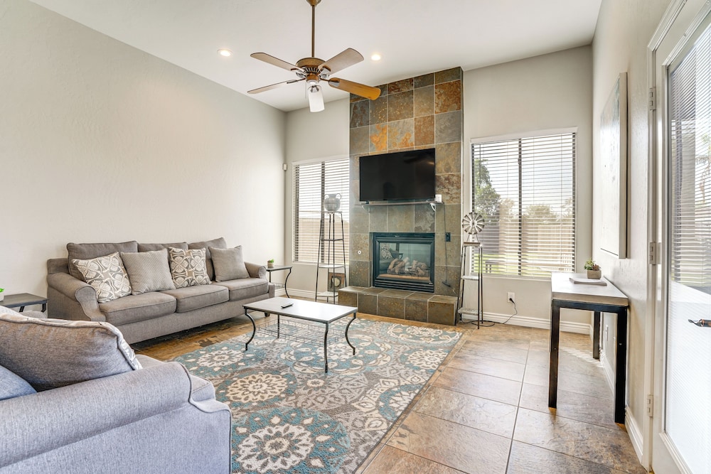 Desert Abode W Patio Pool In Goodyear — Goodyear