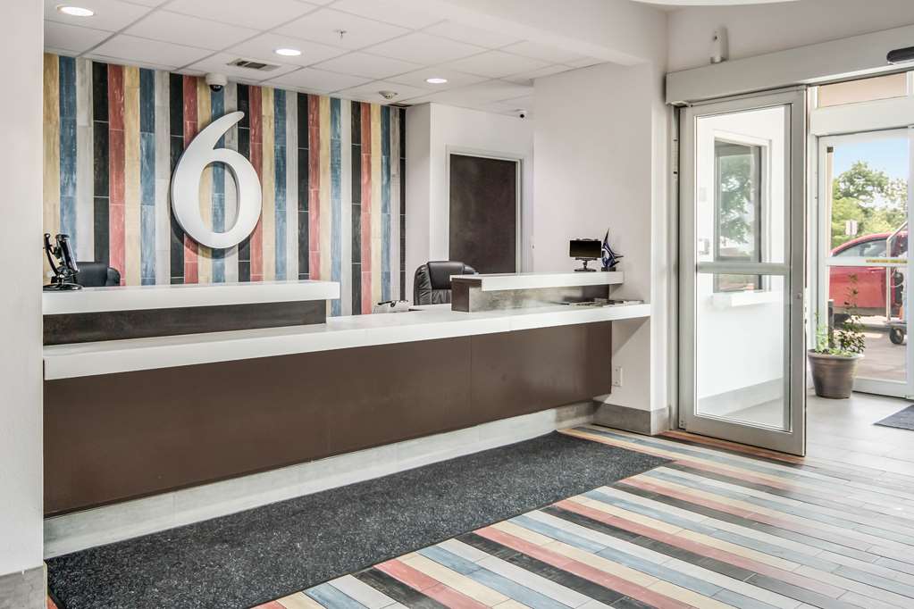 Motel 6 Cleburne TX - photo 27