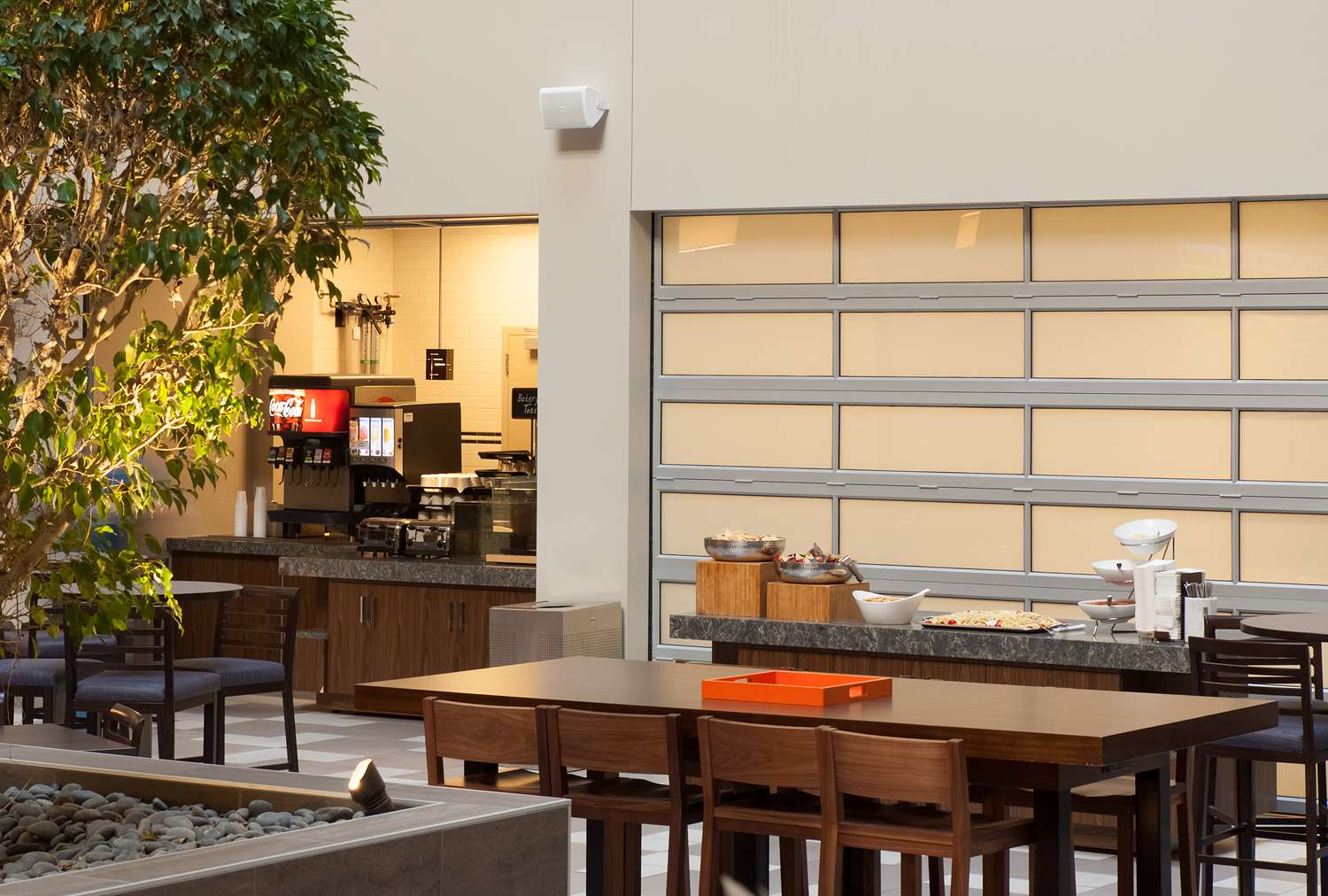 Embassy Suites by Hilton Bloomington Minneapolis - photo 24