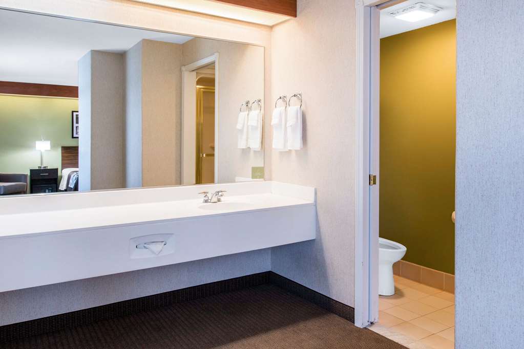 Sleep Inn & Suites Oregon Toledo - photo 17