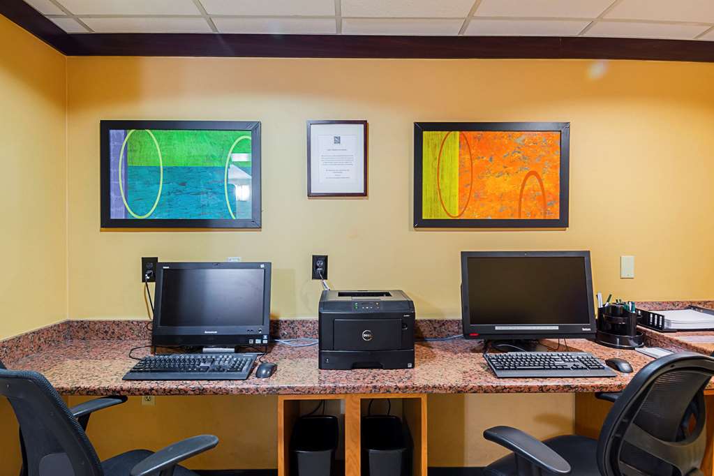 Quality Inn Boston Revere - photo 24