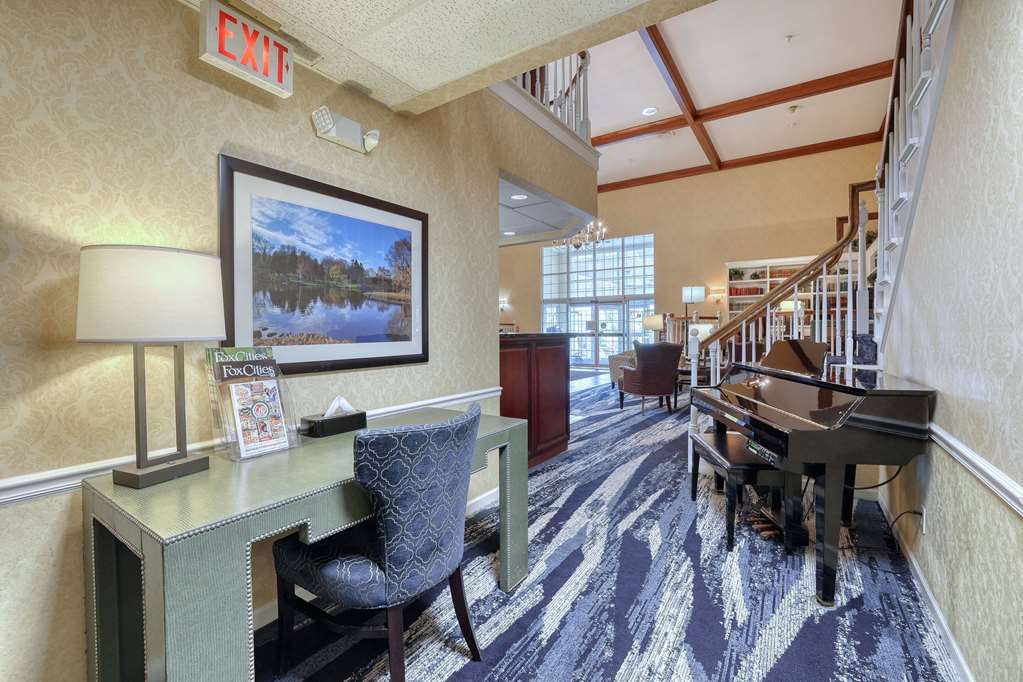 Comfort Suites Appleton Airport - photo 8