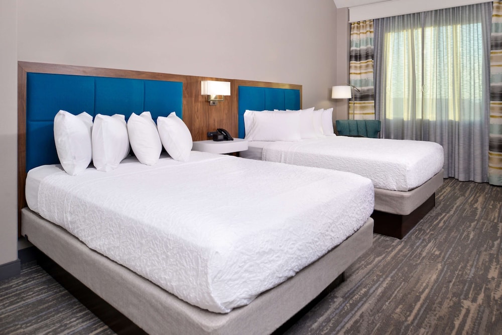 Hampton Inn & Suites Boise Spectrum - photo 23