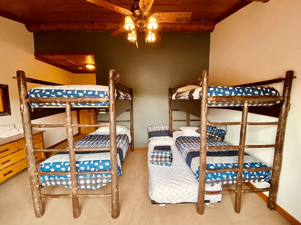 Ampersand Bay Resort - photo 40