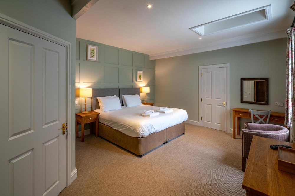 The Kings Arms Hotel Inn in Melksham, United Kingdom
