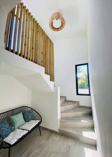 Villa Bois de couleur Piscine et Toit Terrasse — 4-Star Luxury Hotel in Saint-Pierre, Réunion