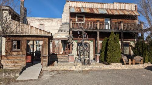The Riverside Inn 20770197 — Saint Anthony