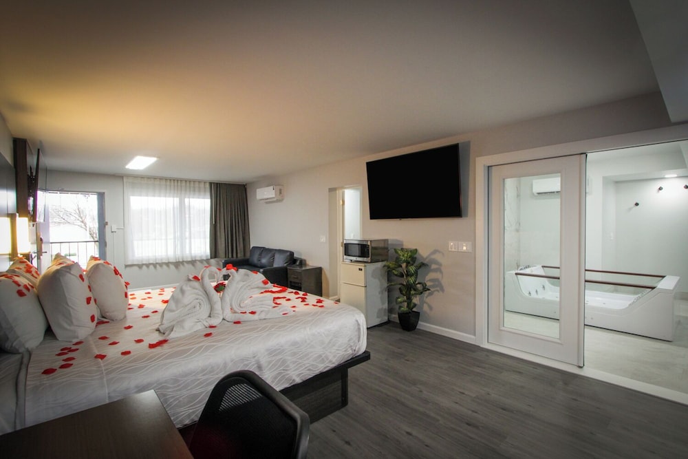 Envi Boutique Hotel Henderson Evansville South - photo 44