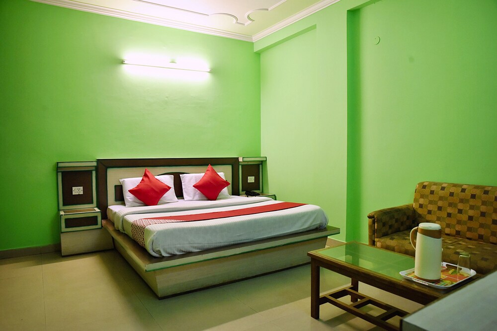 OYO 10752 Hotel Sitara International in Katra, India