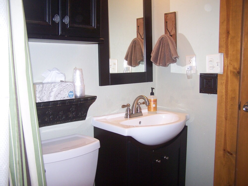 Blanco County Inn - photo 73