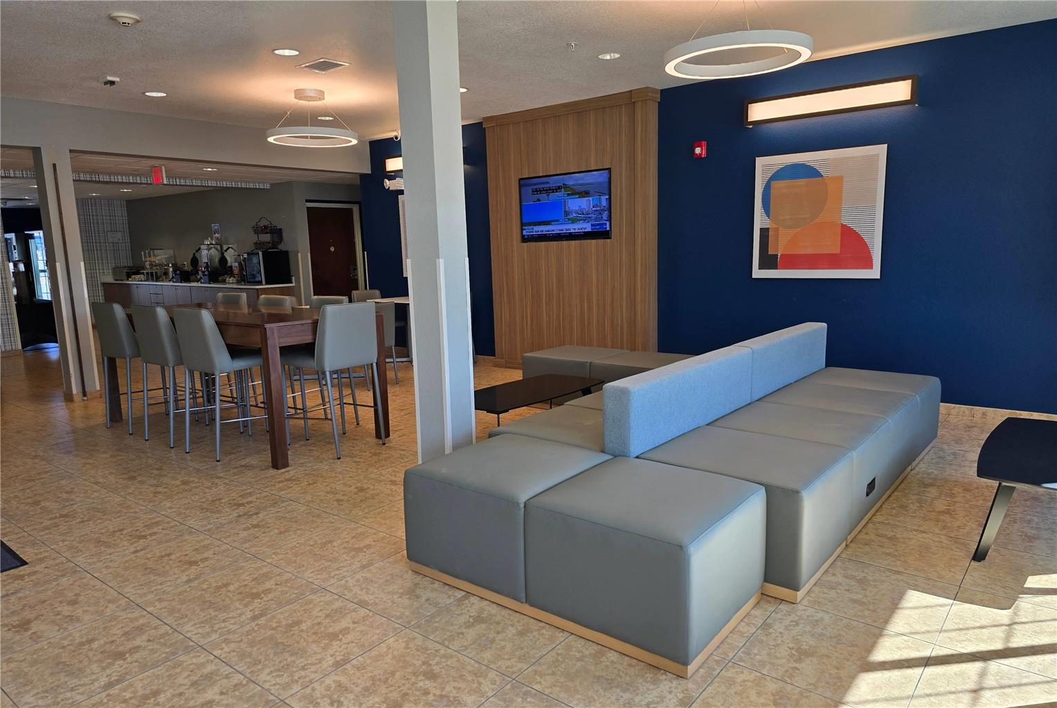 Microtel Inn & Suites by Wyndham Council Bluffs Omaha - photo 6