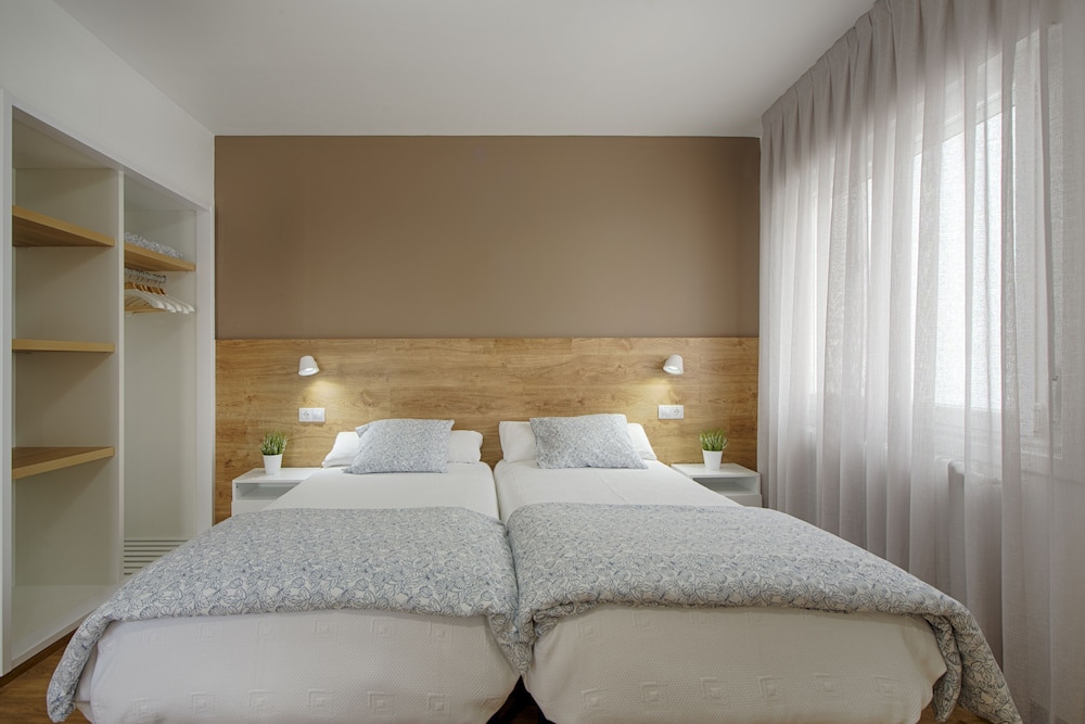 Hostal Restaurante Lugano — Verin — photo 2