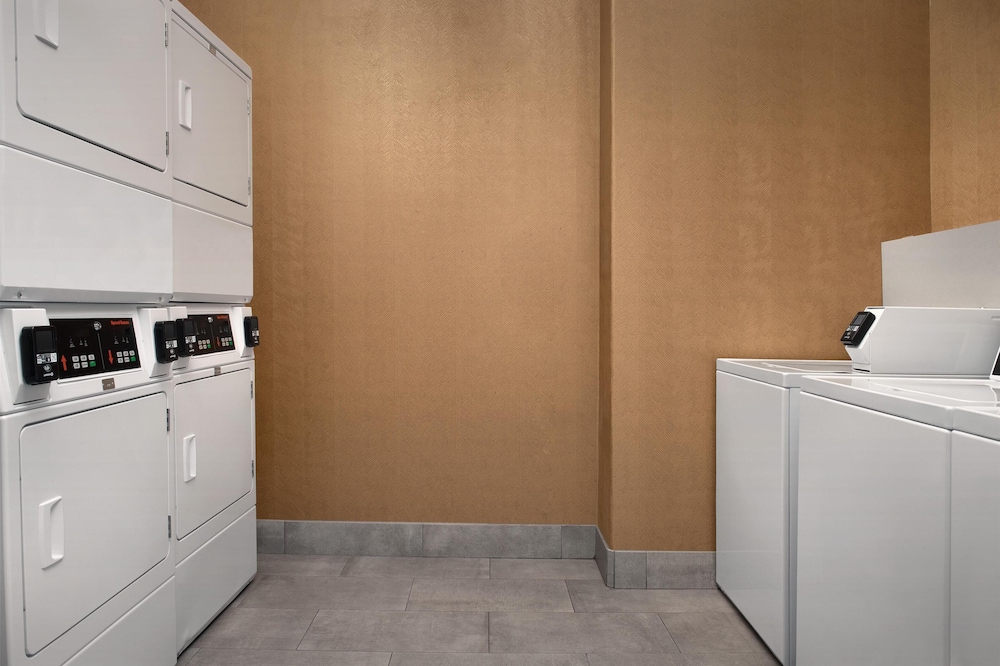 Homewood Suites by Hilton Vancouver Portland - photo 27