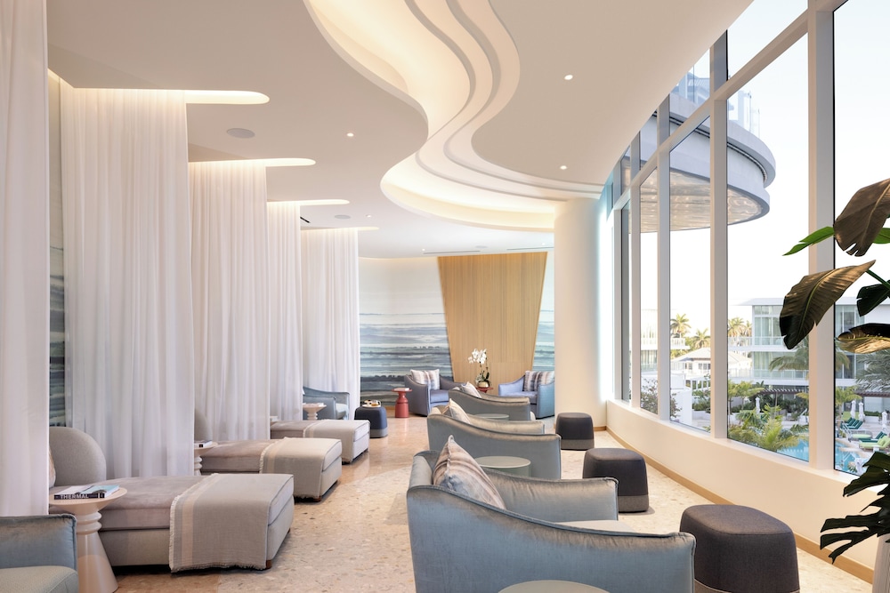 Pier Sixty Six Hotel & Marina - photo 42