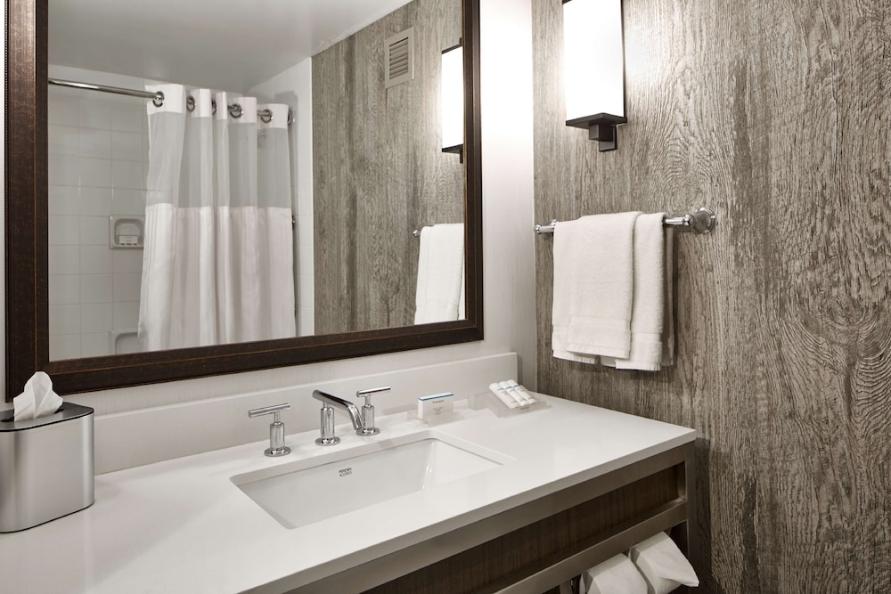 Hilton Garden Inn Scottsdale Old Town - photo 31