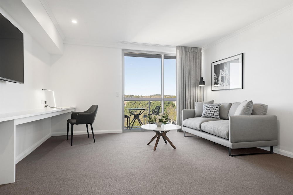 Oaks Toowoomba Hotel — 4-Star Luxury Hotel in Toowoomba, Australia