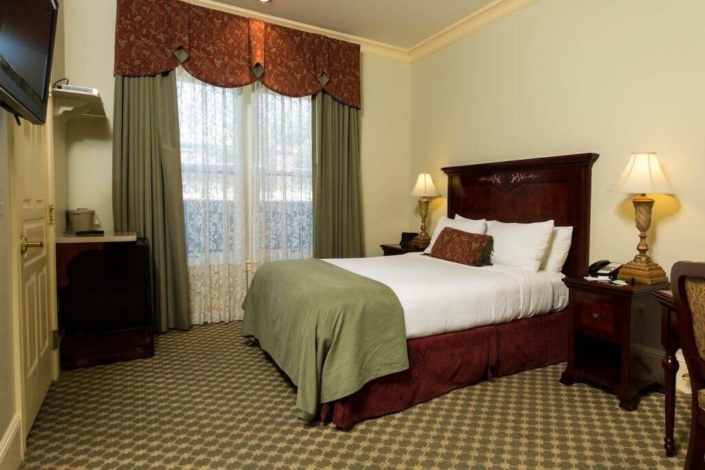 Hotel Diamond Chico - photo 11
