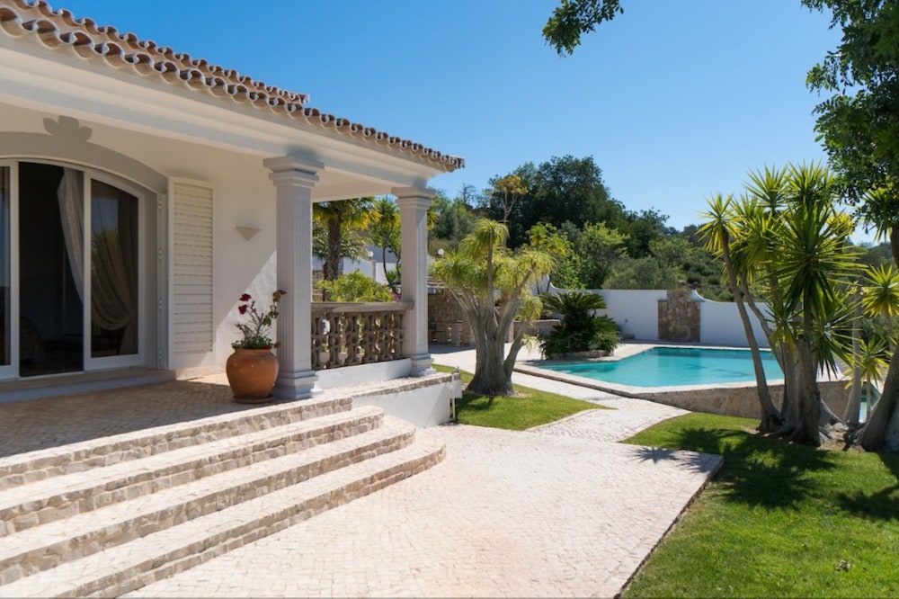 Akivillas Vilamoura Emerald II — 4-Star Luxury Hotel in Loule, Portugal