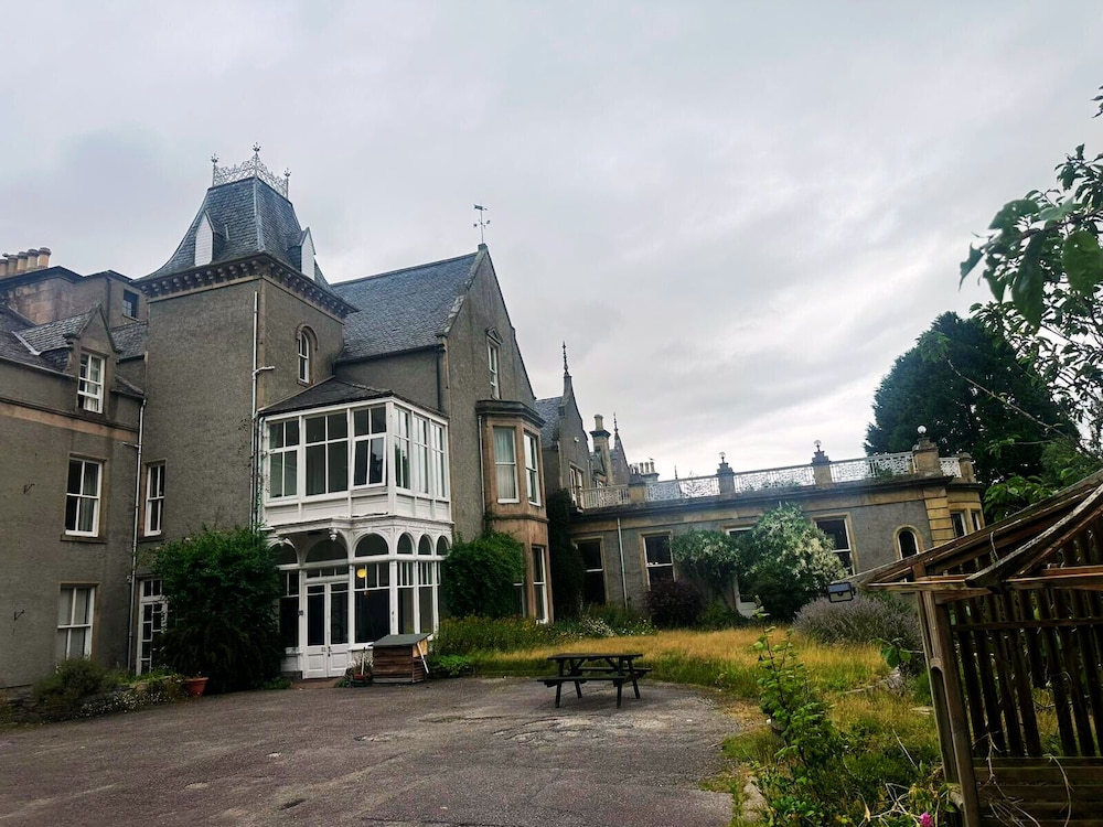 Cluny Hill Hotel — Forres