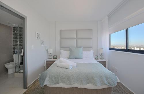 Aquarius 2 Bedroom Luxury Apartment