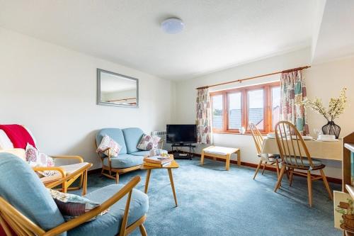 Katherines Court Spacious Apartment With Rolling Hill Views — 4-Star Luxury Hotel in Kendal, United Kingdom