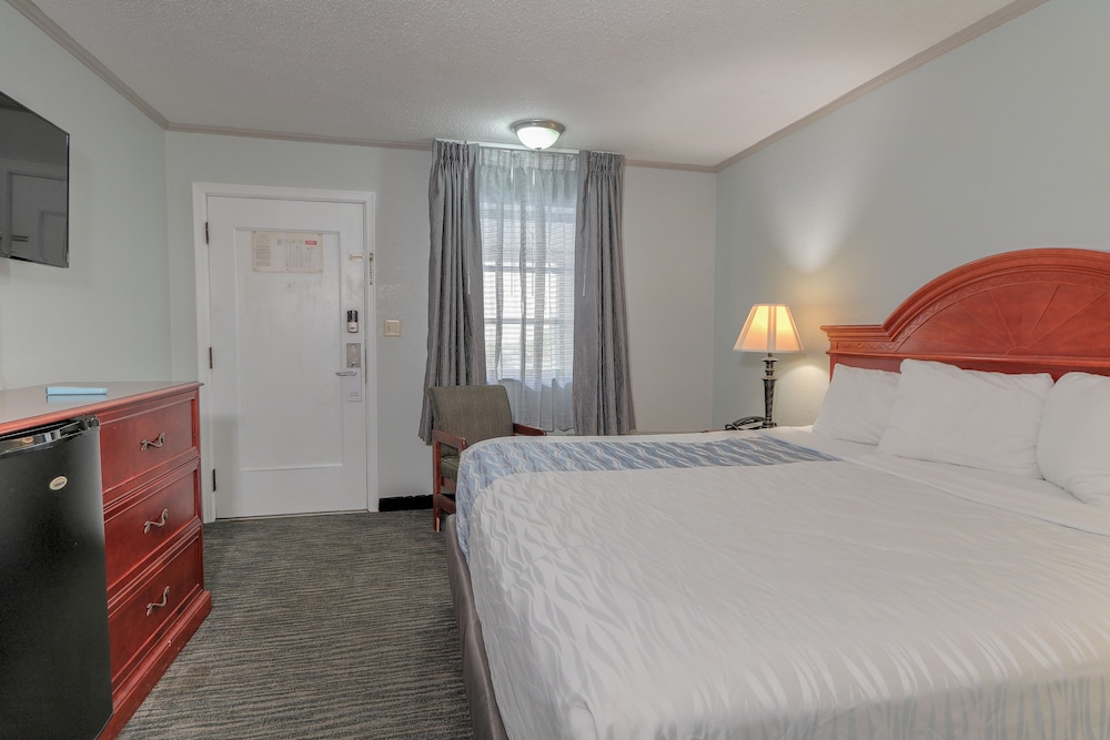Belle Aire Motel - photo 9