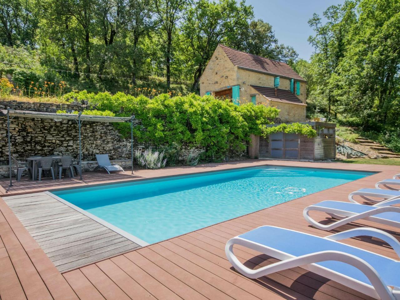 Lovely Mansion in Lavercanti re With Private Swimming Pool — hotel in Salviac