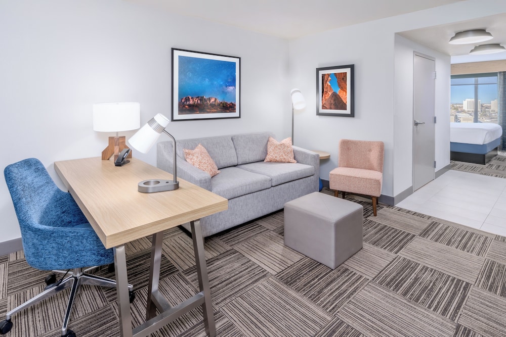 Hilton Garden Inn Albuquerque Uptown - photo 21
