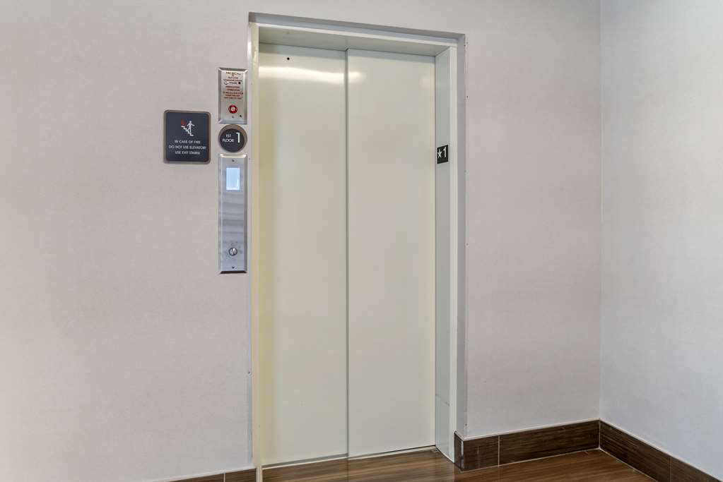 Comfort Inn Plainwell - photo 37