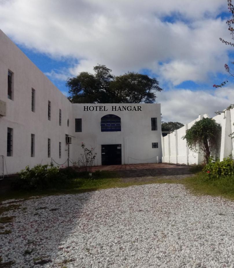 Hotel Hangar in Bage, Brasil