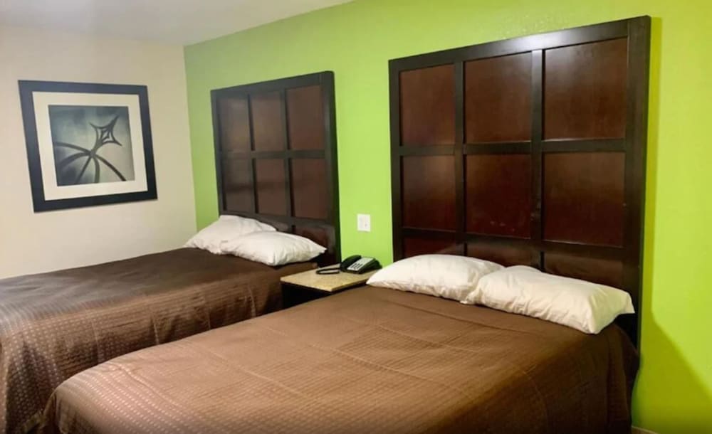 Sunrise Extended Stay Hotel - photo 18